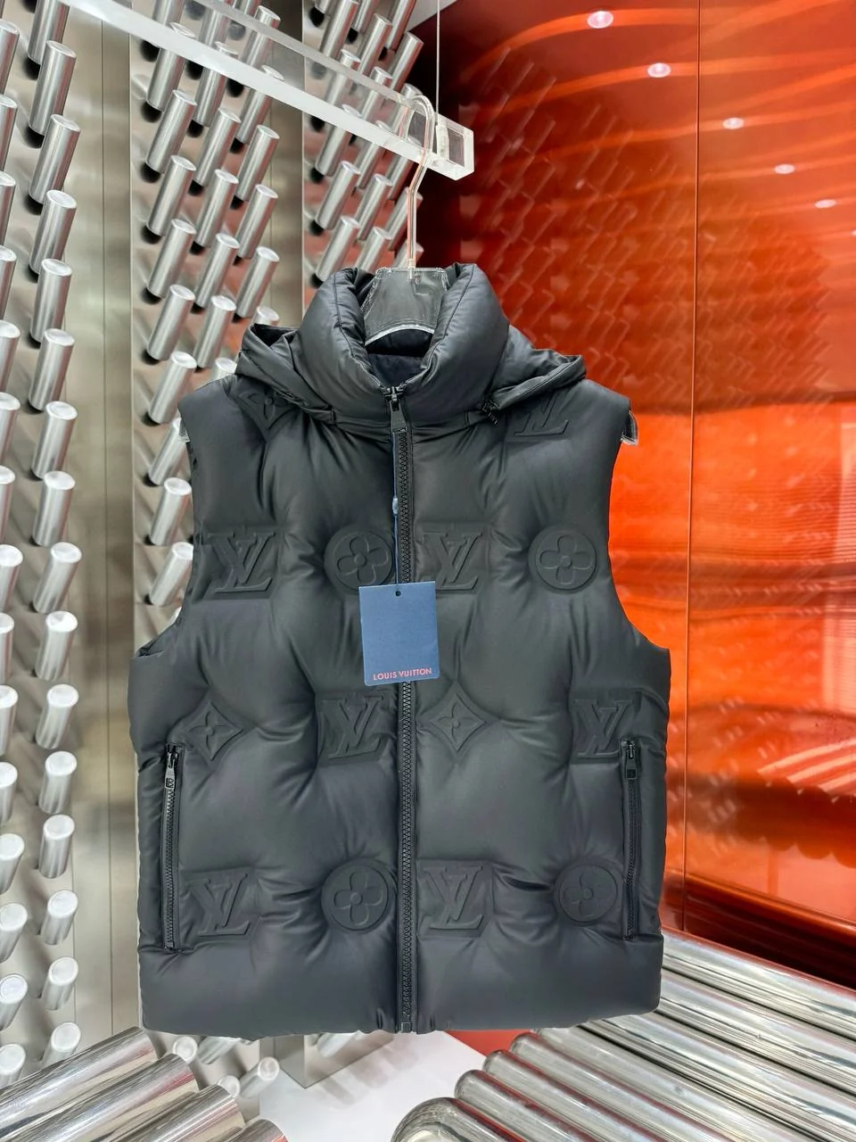 Чоловіча жилетка - Louis Vuitton